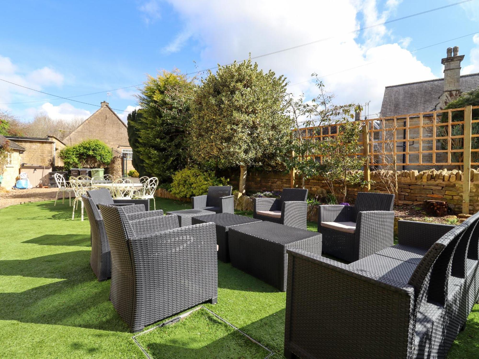 Robins Nest Vila Cheltenham Exterior foto
